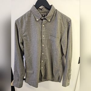 Uniqlo Lightweight Flannel
